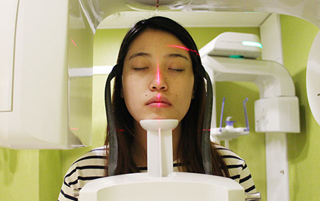 Chẩn đoán và tư vấn chuyên sâu với dụng cụ đo chính xác CT khuôn mặt 3D